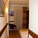 Hotel Bern 3*