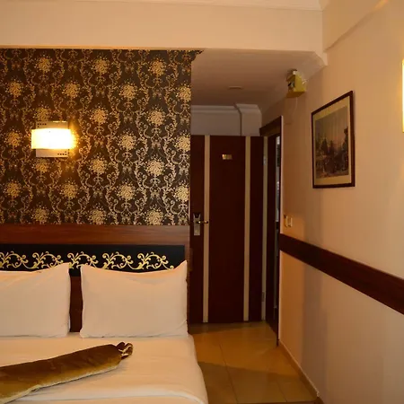 Bern Hotel 3*